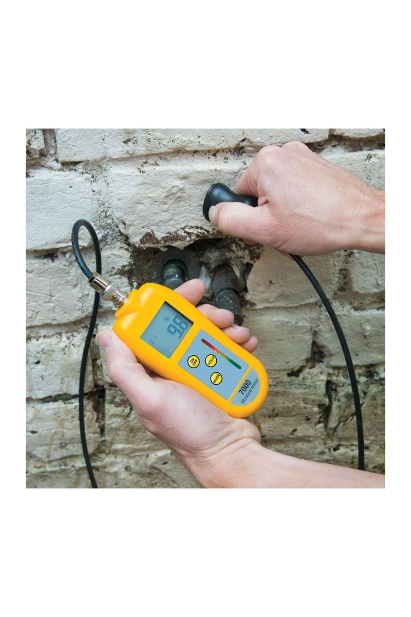 7000 Pin-Type Moisture Meter with Probe